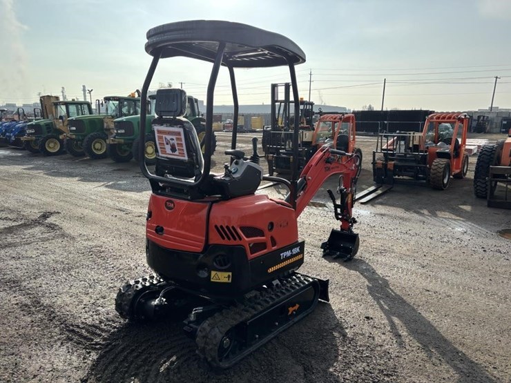 2025-tpm-18k-hydraulic-excavator-image-3