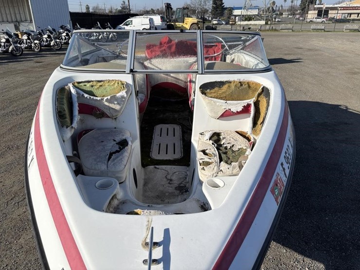 2002-unknown-trailer-image-7