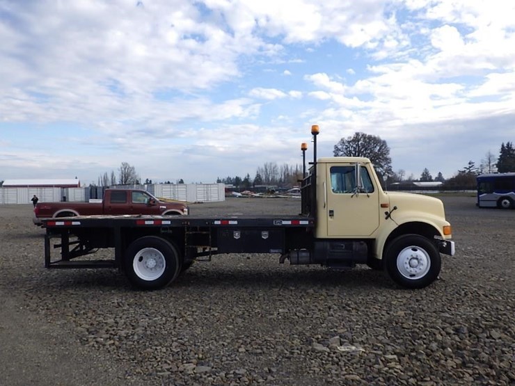 1990-international-4600-image-3