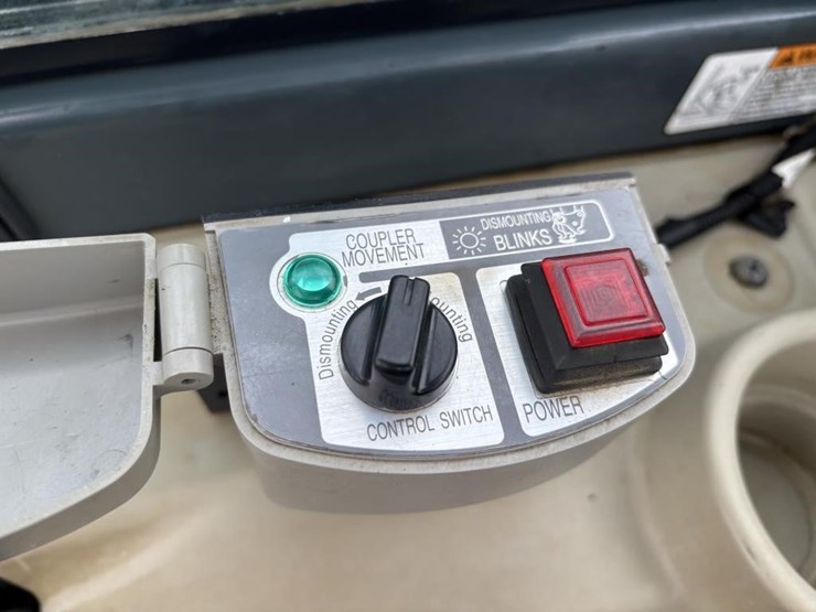 2016-mustang-800z-image-37