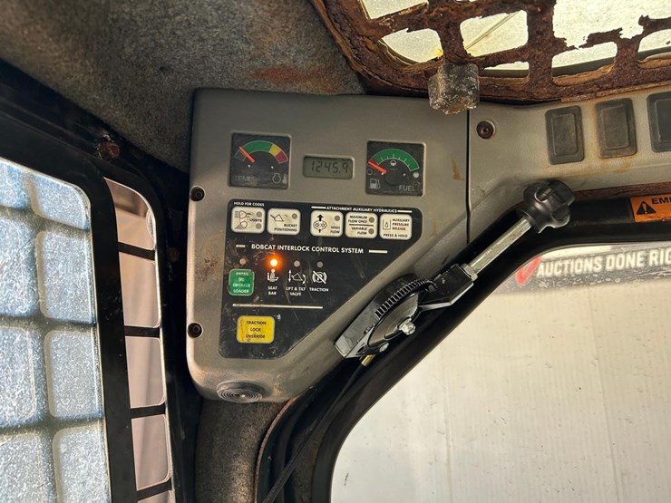 bobcat-s130-image-21