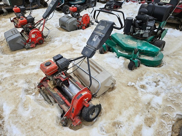 #119-•-jacobsen-walk-behind-greens-mower-image-1