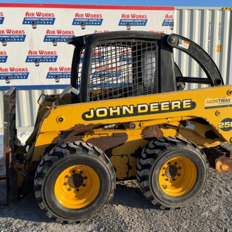 JOHN DEERE 250