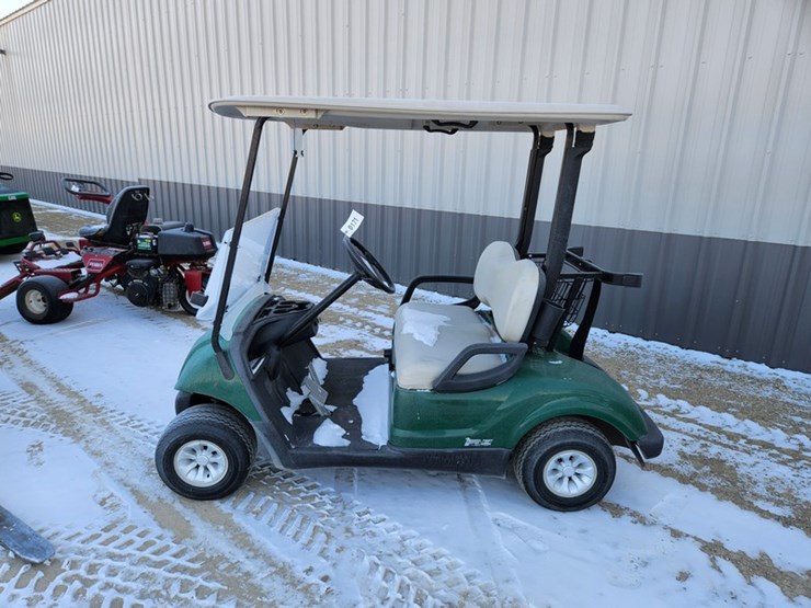 #171-•-yamaha-gas-golf-cart-image-2