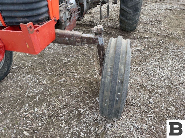 massey-ferguson-65-image-11