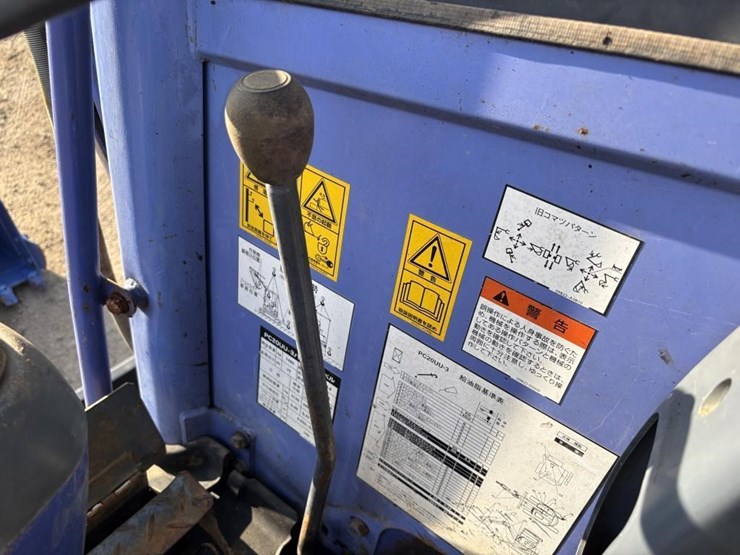 komatsu-pc20uu-3-image-28