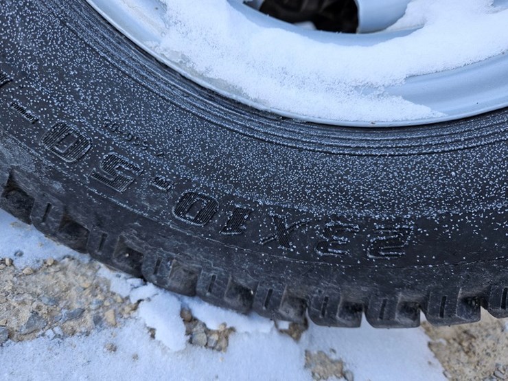 #144-•-simplicity-conquest-lawn-tractor-image-26