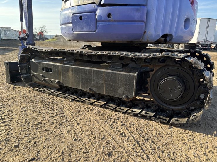 komatsu-pc20uu-3-image-19