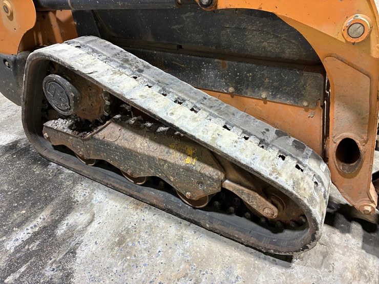 2021-case-tr270b-image-12