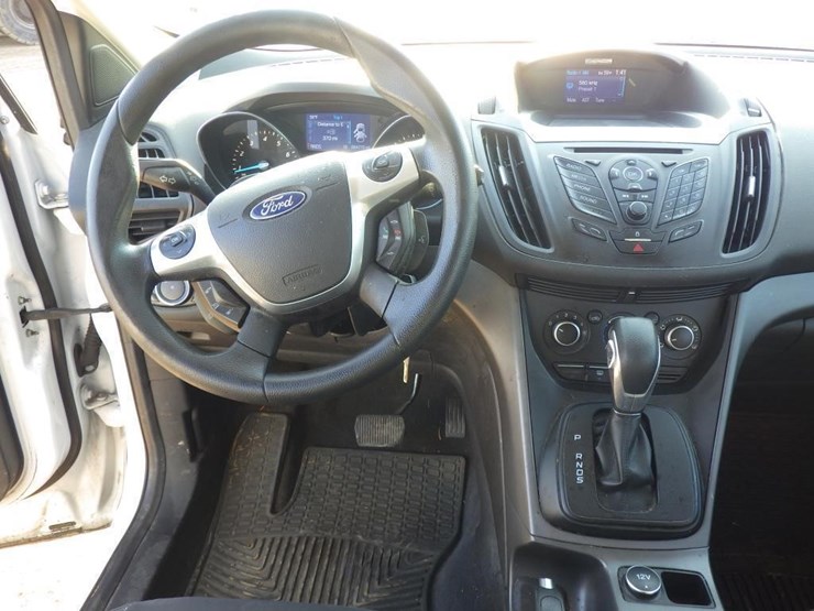 2014-ford-escape-image-9