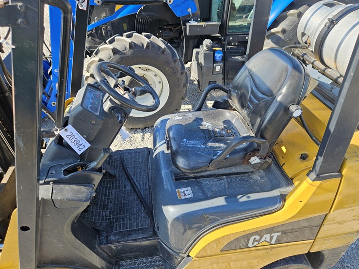 caterpillar-c6000-image-8