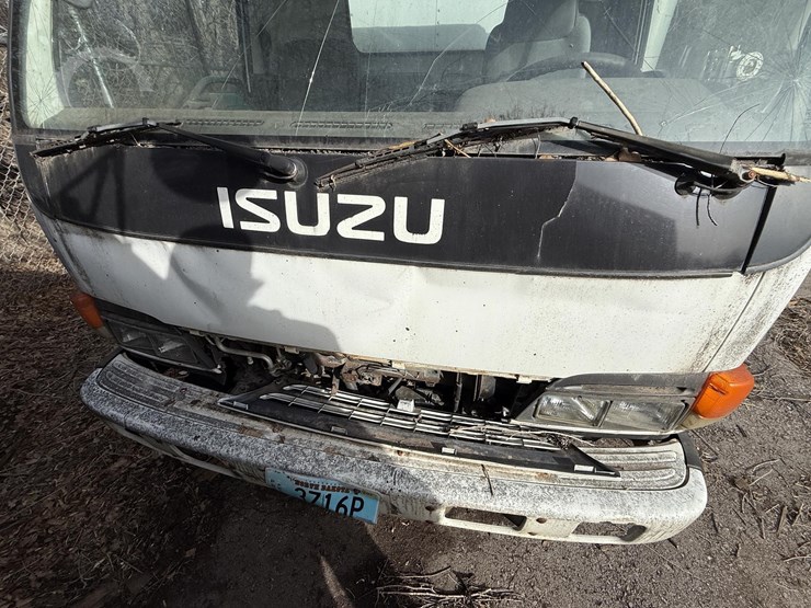 2000-isuzu-npr-image-30