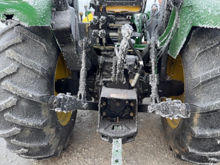 john-deere-5325-image-4