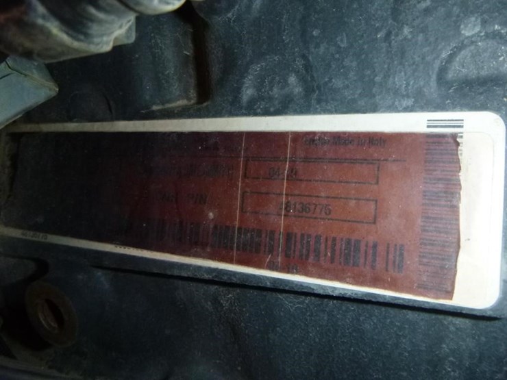 2018-case-580sn-image-45