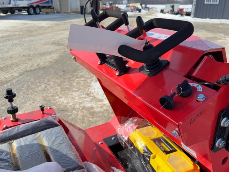 unused-2026-agt-model-sda140t-compact-track-loader,-15-hp-gas-engine,-sn#-sda140t25l1128947-image-10