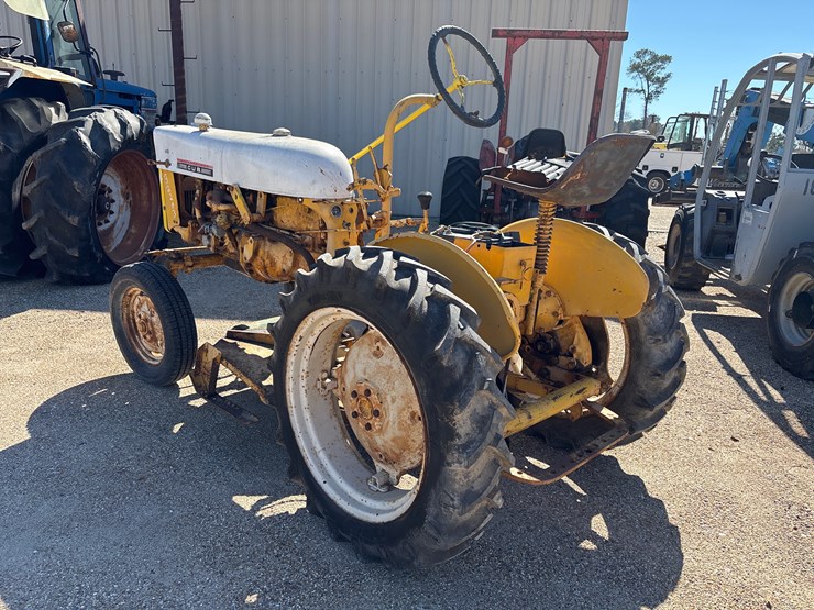 international-cub-image-3