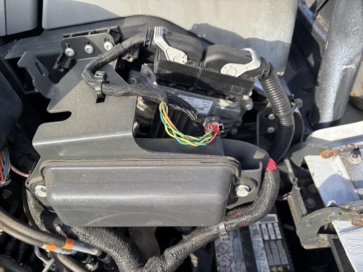 2021-bobcat-e35-image-40