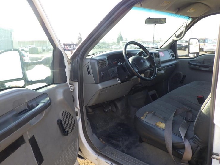 2002-ford-f450-image-5