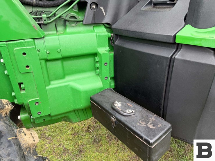 2006-john-deere-8330-image-40