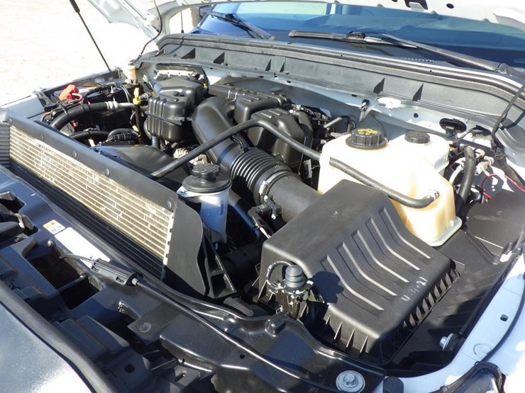 2016-ford-f350-image-9