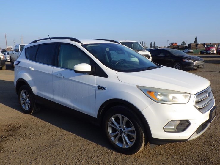 2018-ford-escape-image-2