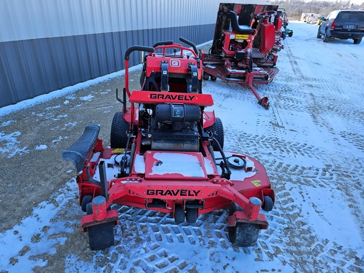#160-•-gravely-pro-stance-60-stand-up-zero-turn-mower-image-8