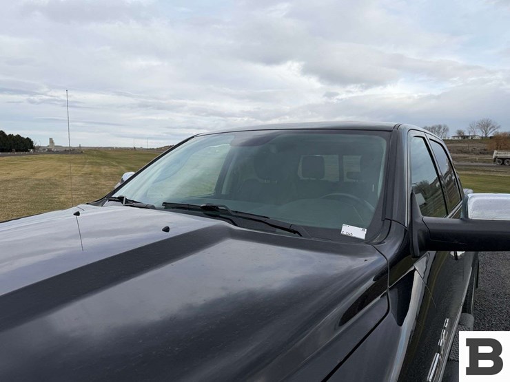 2018-dodge-1500-image-12