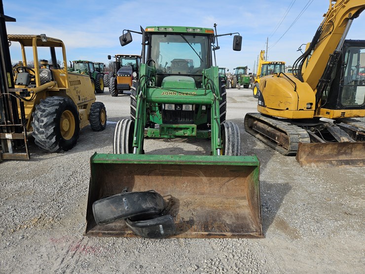 1993-john-deere-6400-image-2