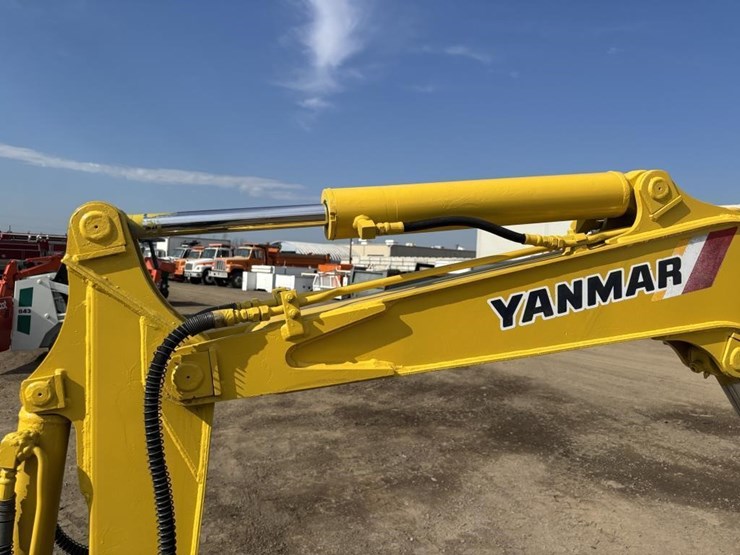 yanmar-b22-image-15