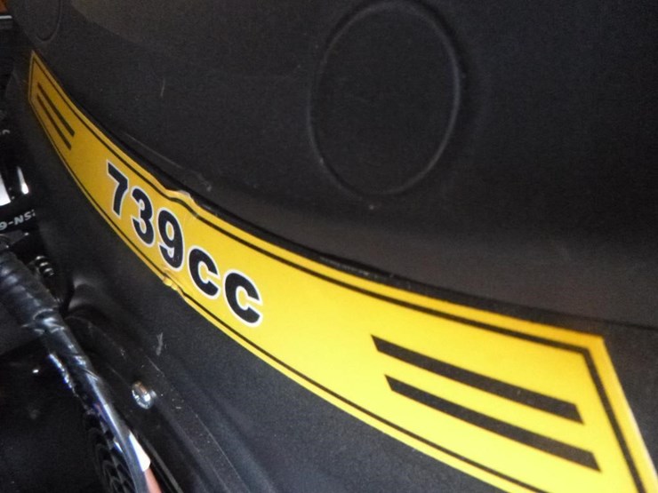 2025-agt-mx20r-hydraulic-excavator-image-25