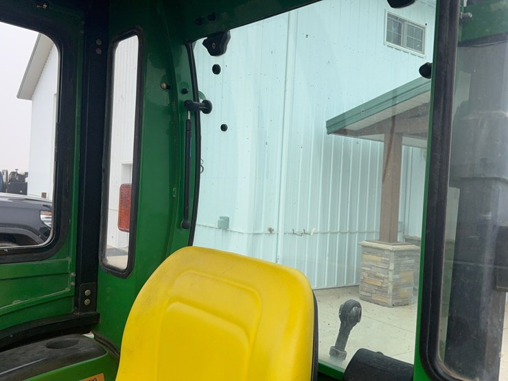 john-deere-4400-image-31