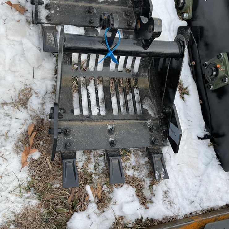 New Unused Sand Bucket Mini Excavator Attachment