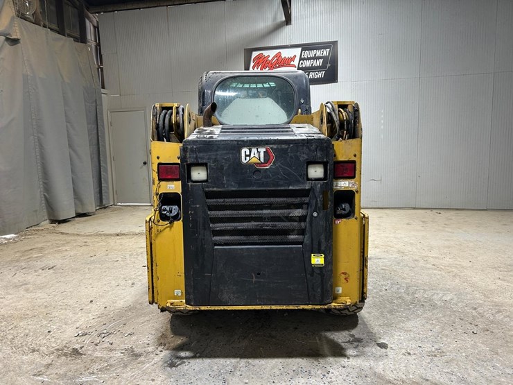 2021-caterpillar-226d3-image-3