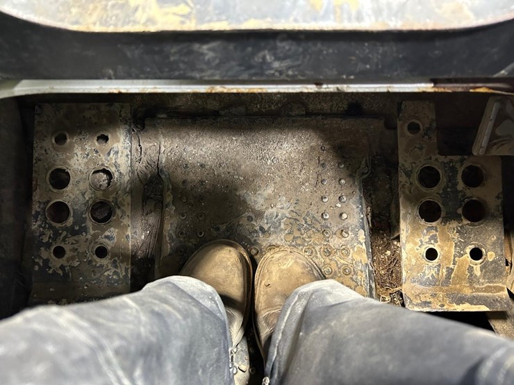 bobcat-t740-image-23