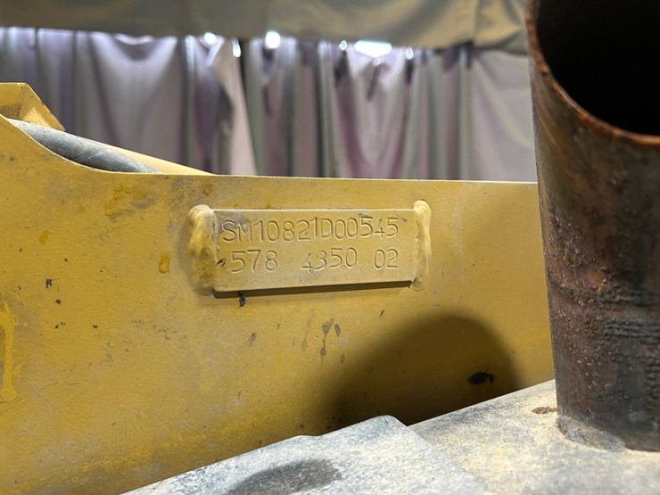 2021-caterpillar-226d3-image-25