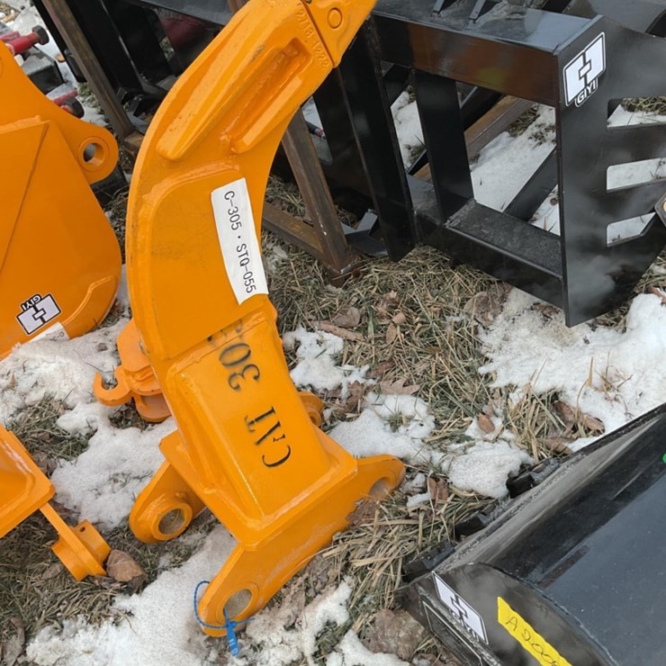 New Unused GIYI Ripper Excavator Attachment, Fits Cat C-305 Excavator