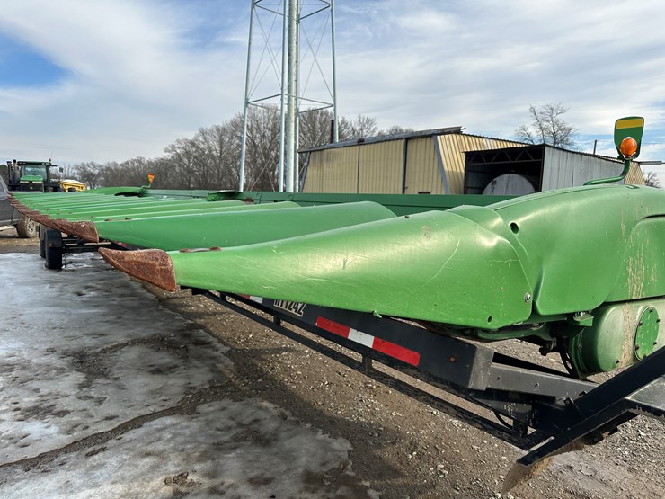 2012-john-deere-616c-image-22