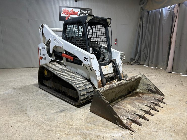 bobcat-t740-image-6