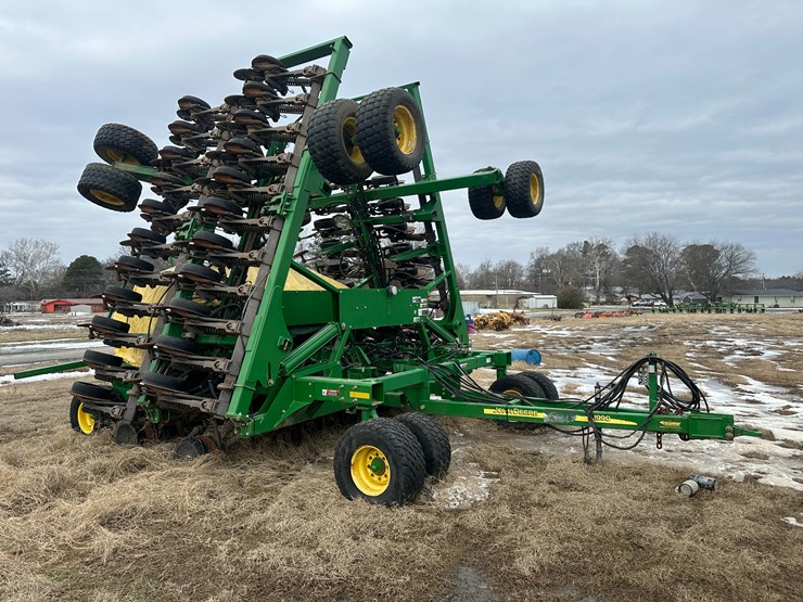 1990-john-deere-44-image-2