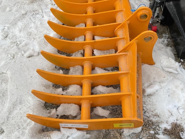 caterpillar-305-image-2