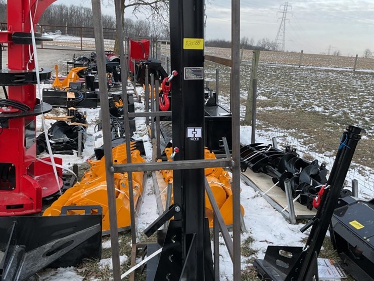 new-unused-giyi-tb47-telescopic-boom-skid-loader-attachment-image-6