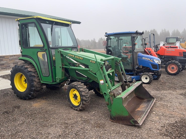 john-deere-4400-image-7
