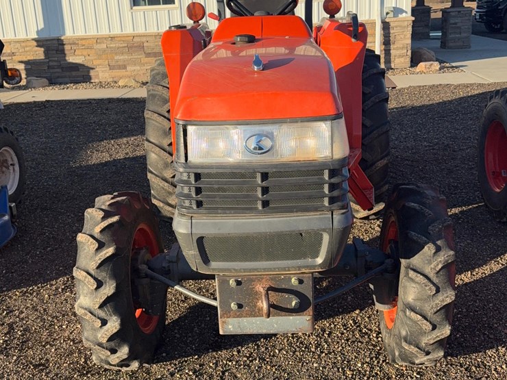 kubota-l3400-image-11