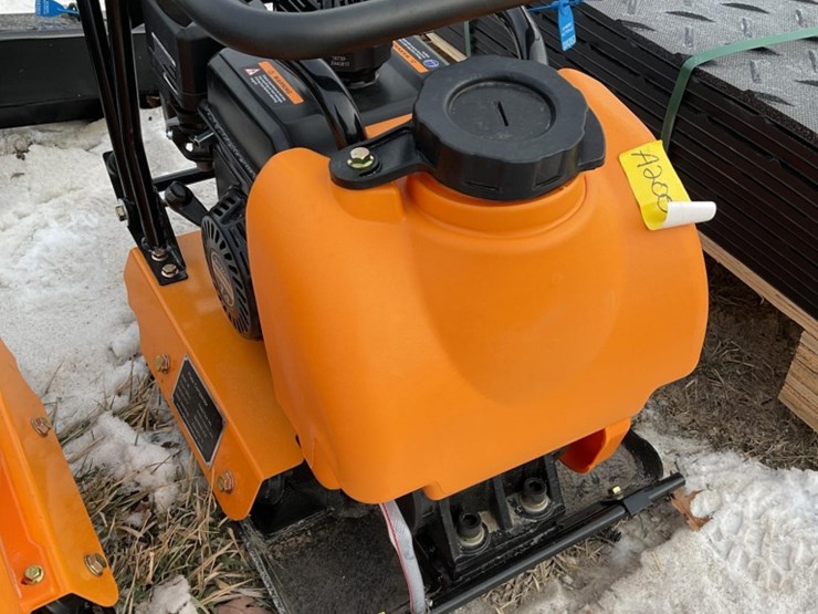 new-unused-giyi-90-plate-compactor,-196cc-gas-engine-image-2