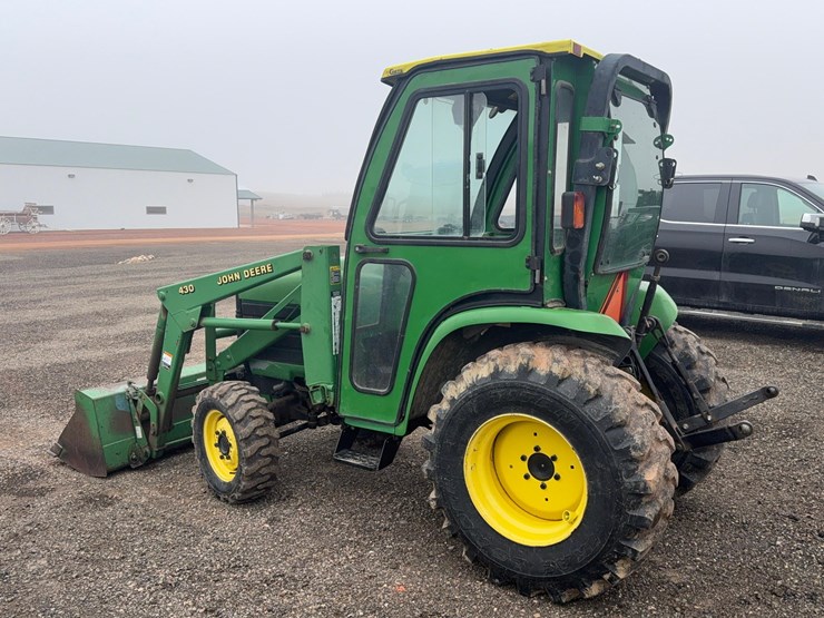 john-deere-4400-image-4
