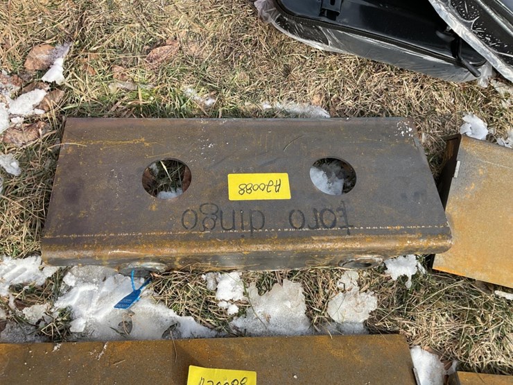 new-unused-giyi-toro-dingo-weldable-mini-skid-loader-mount-plate-image-4