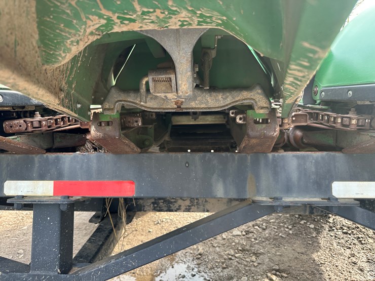 2012-john-deere-616c-image-63