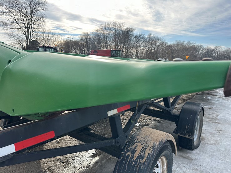 2012-john-deere-616c-image-69