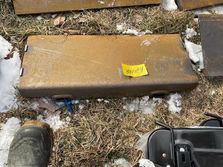 new-unused-giyi-weldable-mini-skid-loader-mount-plate-image-2