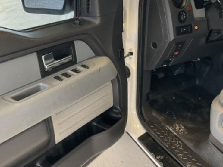 2013-ford-f150-image-23